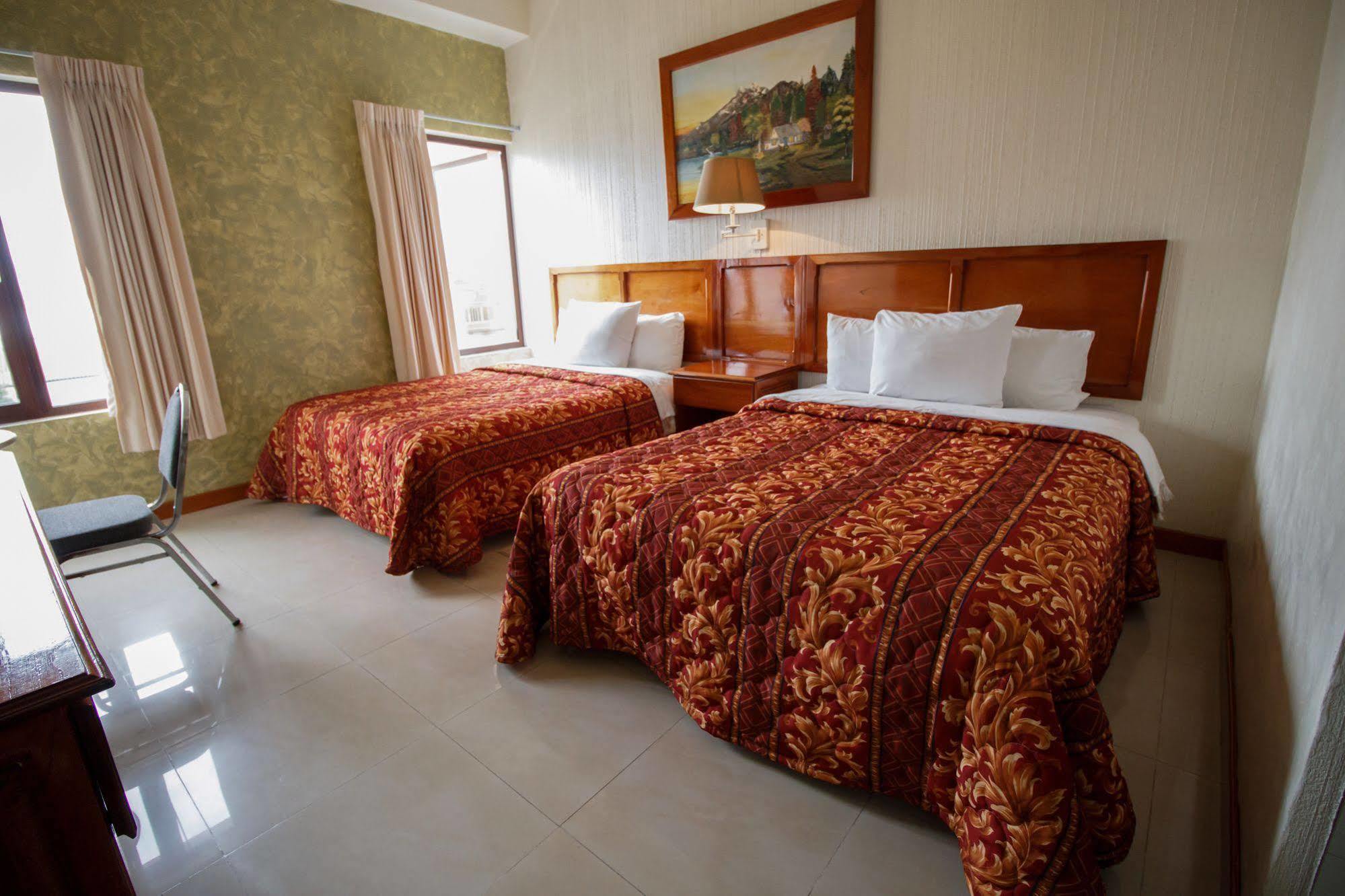 Hotel Anna Inn Olintepeque Esterno foto